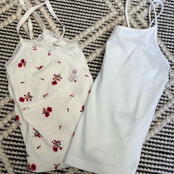 Women’s set of two camisole tops. Wild Fable size L and Medium - Picture 1 of 7